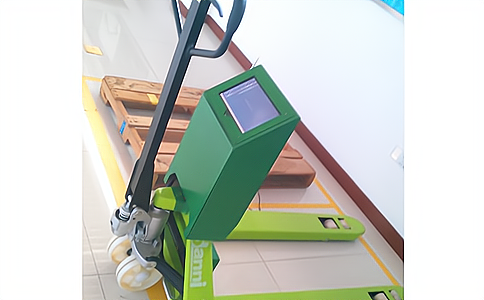 RFID叉車(chē)改裝案例.jpg RFID叉車(chē)改裝案例.jpg