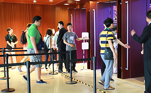 RFID高頻無障礙企業(yè)簽到 RFID高頻無障礙企業(yè)簽到