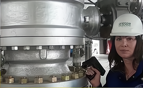 RFID手持終端用于資產(chǎn)調(diào)撥 RFID手持終端用于資產(chǎn)調(diào)撥